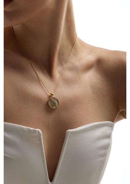 14 Ayar Altın Akrep Burcu Kolye