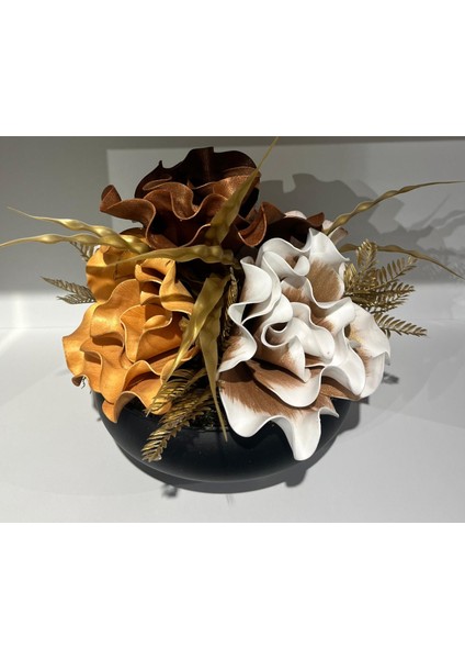 Büyük Siyah Ufo Saksı Aranjman Çiçek fiyatları