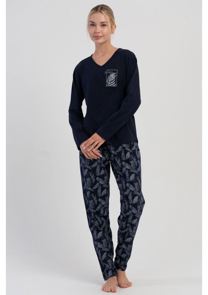 Kadın Büyük Beden Lacivert Uzun Kollu V Yaka Desenli Pijama Takımı C1T7N1305