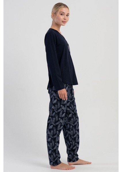 Kadın Büyük Beden Lacivert Uzun Kollu V Yaka Desenli Pijama Takımı C1T7N1305 fiyatları