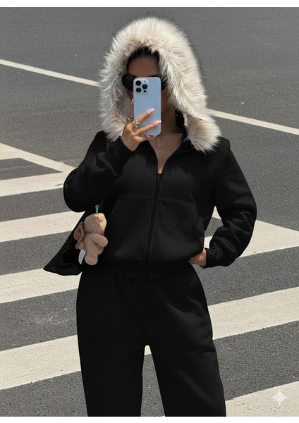 Kadın Siyah Fermuarlı Kapüşonlu Sweatshirt Eşfoman Takımı – Kürklü Kapüşon, Cepli, Rahat Kalıp fiyatları