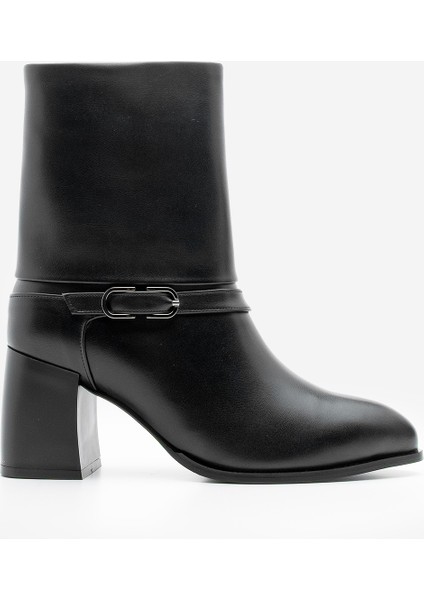 Potinonline K946 Kadın Sivri Burun Kemer Detaylı Kalın Topuklu Bot fiyatları