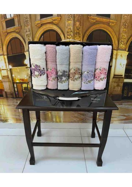 %100 Pamuklu Jakarlı 3D Nakışlı 6 Renk Çeyizlik Lüx El ve Yüz Havlusu Kutulu Set modelleri