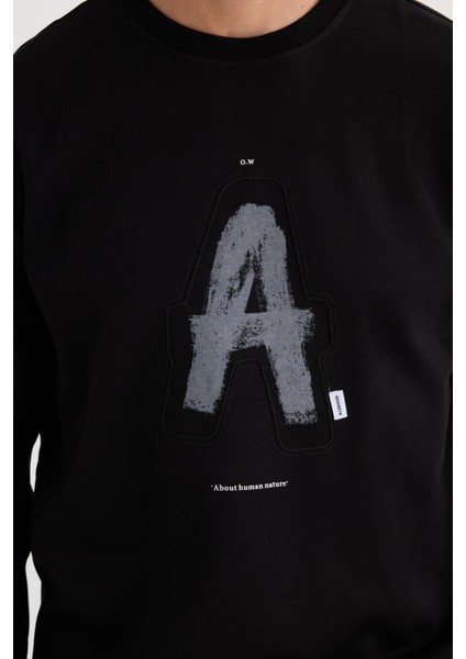 Unisex Relax Fit Rahat Kesim Pamuklu Yumuşak Dokulu Bisklet Yaka Iç Polarlı Baskılı Siyah Sweatshirt modelleri