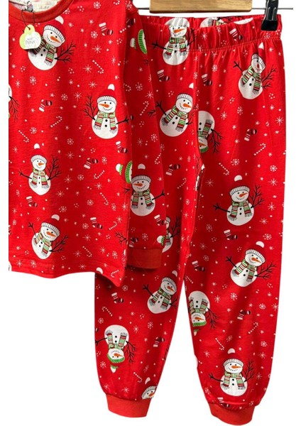 Erkek Çocuk Üzeri Kardan Adam ve Noel Baskılı Kırmızı Pijama Takımı fırsatları