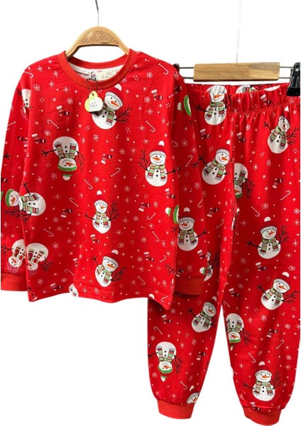 Erkek Çocuk Üzeri Kardan Adam ve Noel Baskılı Kırmızı Pijama Takımı indirimleri