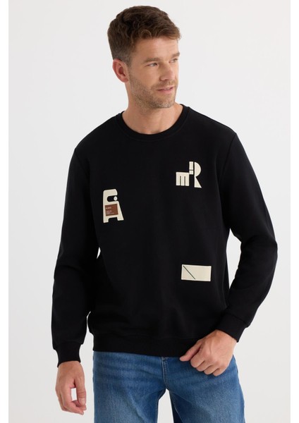 Erkek Relax Fit Rahat Kesim Pamuklu Lastikli Kol Bisiklet Yaka Baskılı Siyah Sweatshirt indirimleri