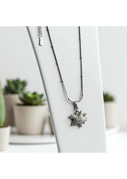 Kadın Gümüş 316L Çelik Yıldız Figürlü Kolye Dönen Uçlu Kolye – Paslanmaz Suya Dayanıklı Zarif Takı – Hediyelik Gümüş Kolye