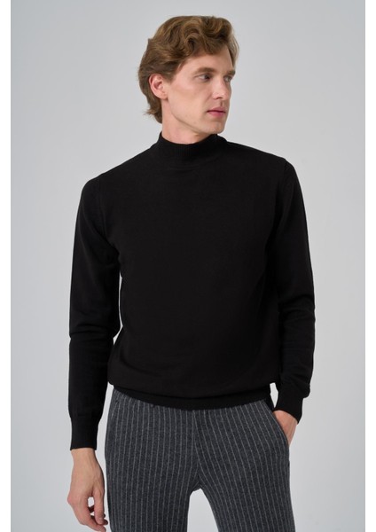 Erkek Koyu Siyah Basic Yarım Balıkçı Yaka Dynamic Fit Rahat Kesim Triko modelleri