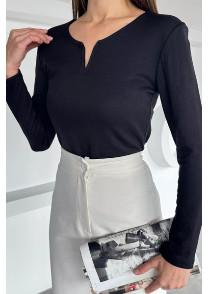Ön Detaylı V Yaka Basıc Bluz P-00018579 fırsatları