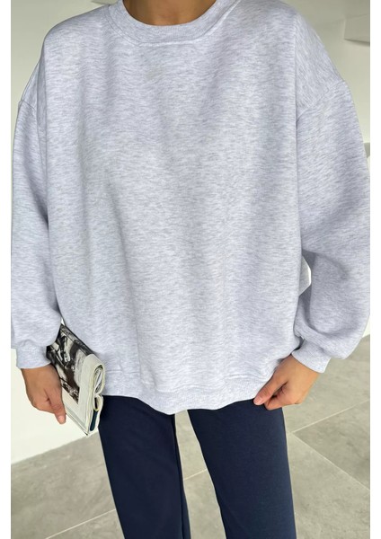 Kadın Bisiklet Yaka Şardonlu Oversize Sweatshirt P-00018609 modelleri