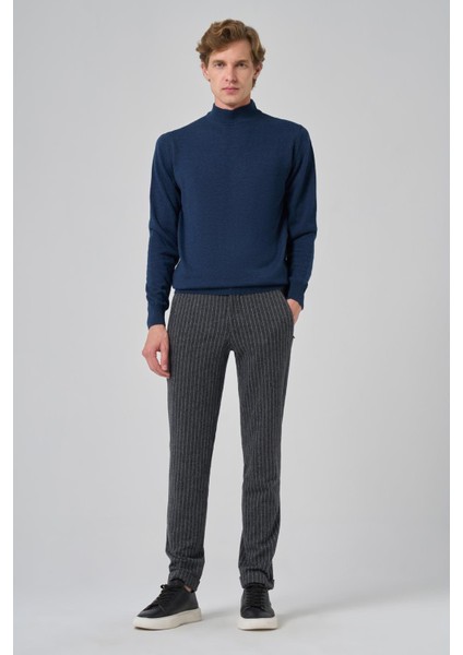 Erkek Koyu Indigo Basic Yarım Balıkçı Yaka Dynamic Fit Rahat Kesim Triko fiyatları