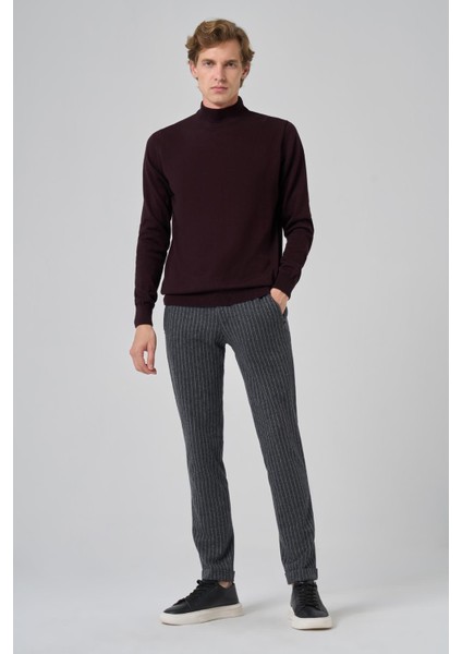 Erkek Koyu Mor Basic Yarım Balıkçı Yaka Dynamic Fit Rahat Kesim Triko fiyatları