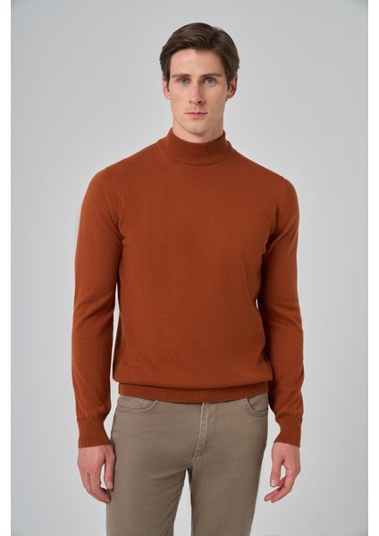 Erkek Koyu Turuncu Basic Yarım Balıkçı Yaka Dynamic Fit Rahat Kesim Triko