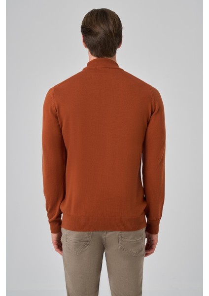 Erkek Koyu Turuncu Basic Yarım Balıkçı Yaka Dynamic Fit Rahat Kesim Triko indirimleri
