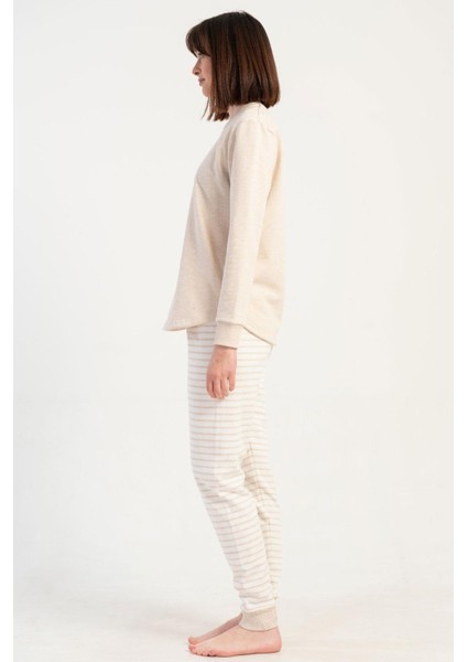 Kadın Bej Renk Uzun Kollu Bisiklet Yaka Lastikli Paça Kedi Baskılı Pijama Takımı C1T4N0105 modelleri