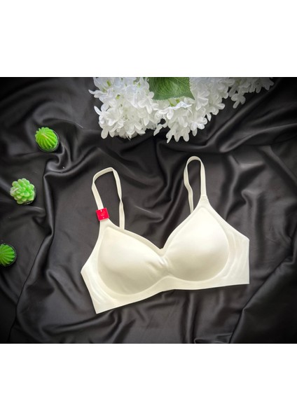 Balensiz Çıkarılabilir Pedli Dikişsiz Lazer Sütyen