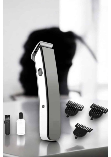 Paslanmaz Çelik Şarjlı Tıraş Makinesi Pratik ve Keskin Performans