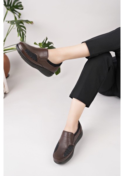 42631 Kahve Hakiki Deri Kemik Çıkıntı Kadın Ayakkabı modelleri