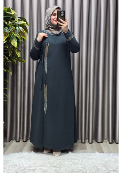 Kadın Tesettür Giyim Büyük Beden Şerit Taş Detaylı Abaya