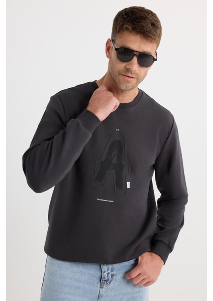 Unisex Relax Fit Pamuklu Yumuşak Dokulu Bisiklet Yaka Içi Polarlı Baskılı Antrasit Sweatshirt​​​​​​​ indirimleri
