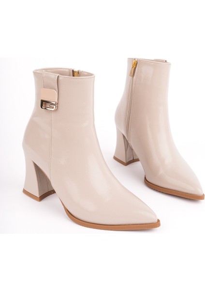 Luxera Sivri Burun Toka Detaylı Fermuarlı Kalın Topuklu Kadın Bot modelleri