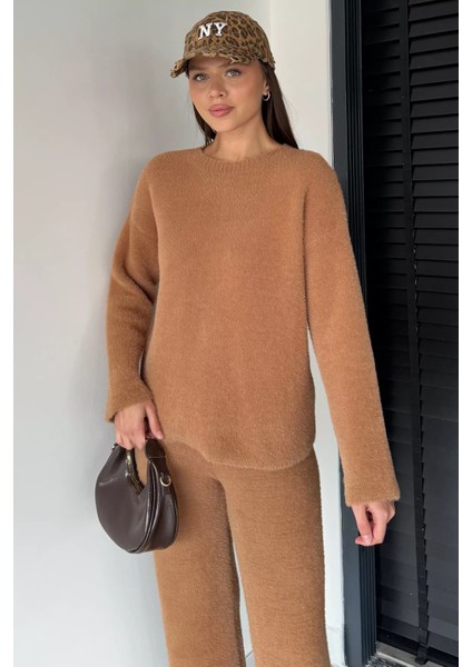 Kadın Sakallı Yumoş Iplik Kazak Pantolon Triko Ikili Takım P-00018856 modelleri