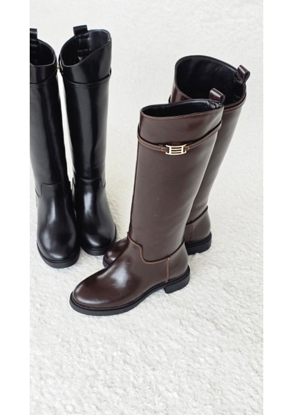 Melinta Tokalı Fermuarsız Binici Çizme