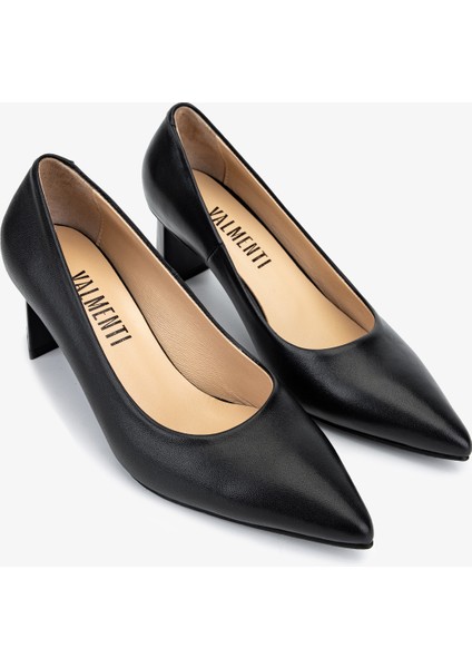 Kadın Hakiki Deri Siyah Deri Topuklu Ayakkabı 1036 8224 Bn Ayk SK25-26 Sıyah Dr fiyatları