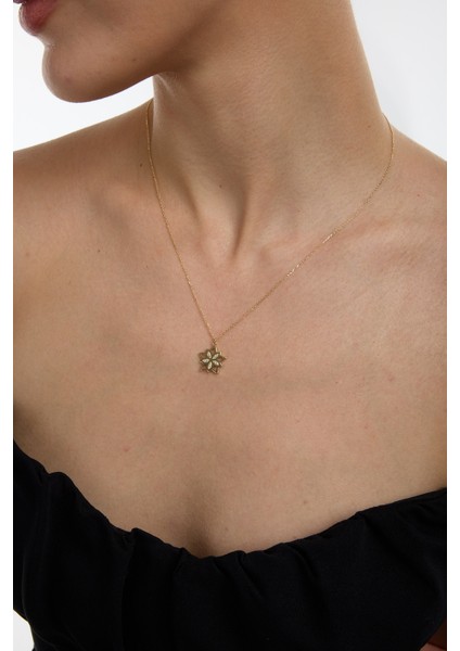 14 Ayar Altın Çiçek Kolye