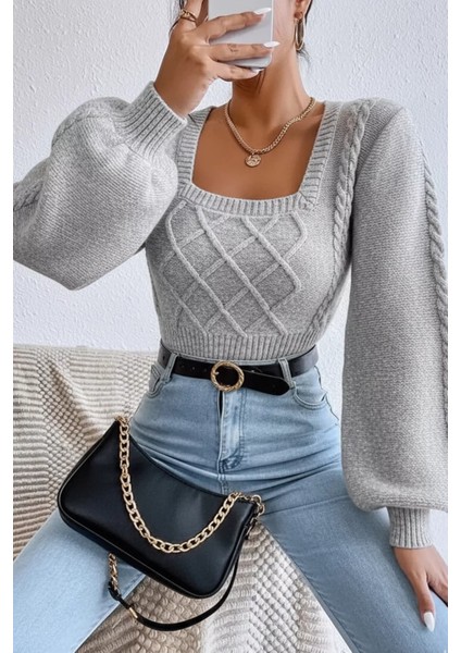 Kare Yaka Örgü Desenli Kadın Triko Kazak P-00018861 fırsatları