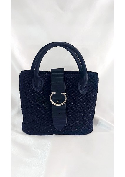 Bayan Kol ve El Çantasıı