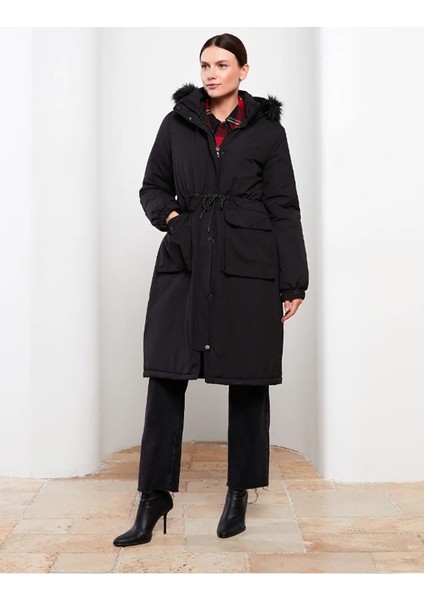 Modest Kadın Kapüşonlu Düz Parka