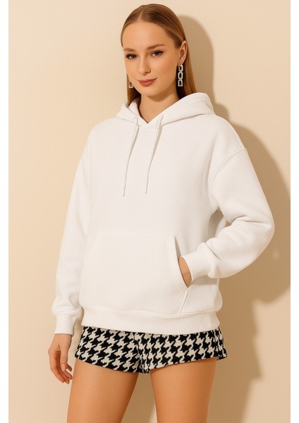 Üç Iplik Kanguru Cepli Sweat