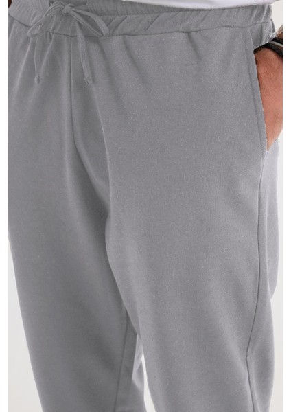 Erkek Regular Fit Klasik Kesim Beli Bağcıklı Jogger Cepli Lastikli Paça Gri Eşofman Altı modelleri