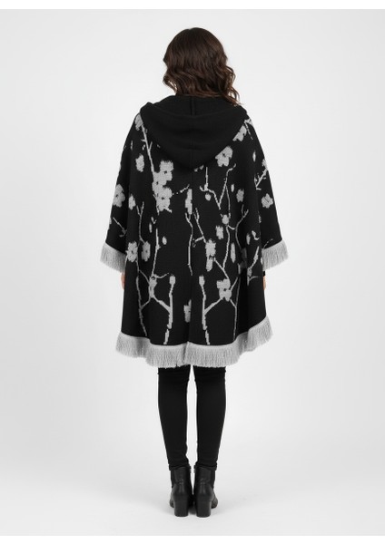 Siyah Gri Kabartmalı Çiçek Desenli Kapüşonlu Kadın Panço fırsatları