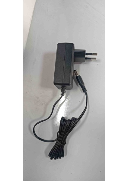 Aqua Trio Şarj Adaptörü