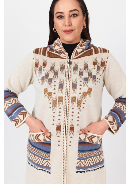 Kadın Beyaz Dama Desenli Fermuarlı Uzun Triko Hırka indirimleri