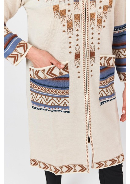 Kadın Beyaz Dama Desenli Fermuarlı Uzun Triko Hırka