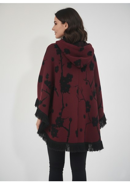 Bordo Kabartmalı Çiçek Desenli Kapüşonlu Kadın Panço fırsatları
