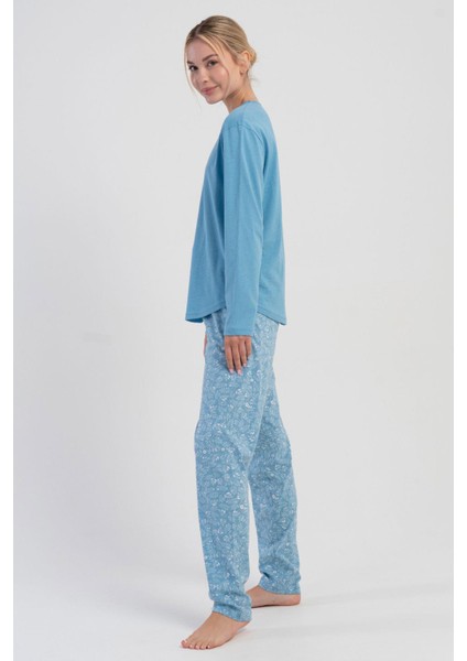 Kadın Mavi Renk Uzun Kollu Bisiklet Yaka Çiçek Desenli Pijama Takımı C6T6N1305 modelleri