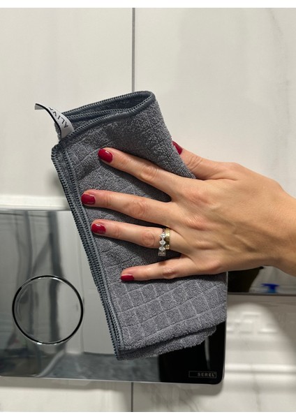 Aliva's Premium Emiciliği Yüksek Kareli Mikrofiber Genel Temizlik Bezi Gri Renk 40X40 cm
