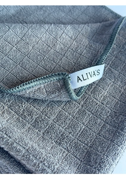 Aliva's Premium Emiciliği Yüksek Kareli Mikrofiber Genel Temizlik Bezi Gri Renk 40X40 cm