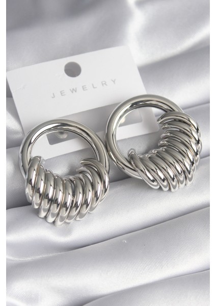 Pirinç Gümüş Renk Halka Sarmal Model Kadın Küpe - TJ-BKP8556 modelleri