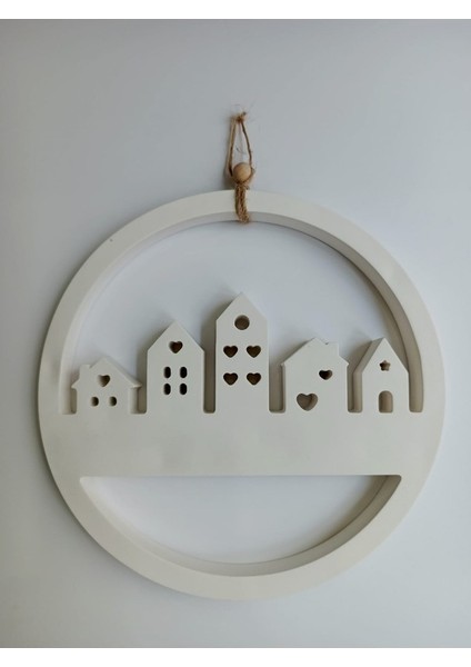 Ev Temalı Duvar Dekoru, Beyaz Renk Yüksek Kaliteli Malzeme El Yapımı Evler Temalı Yuvarlak Askılı Duvar Dekoru, Hediyelik Duvar Dekoru,Ev Dekoru (13cm)
