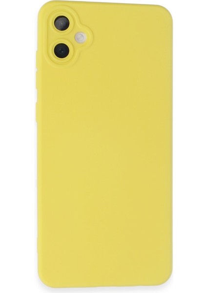 Samsung Galaxy A05 Kılıf Içi Kadife Kaplı Nano Silikon Kapak - Sarı