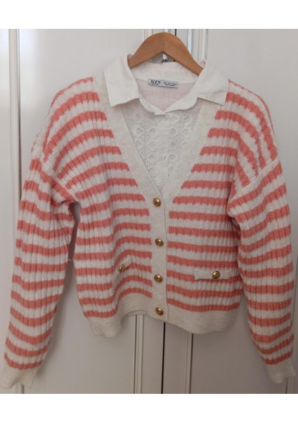 Kadın Gold Düğme Detaylı Yumuşak Triko Hırka fırsatları