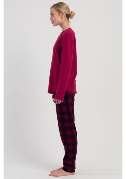 Kadın Bordo Uzun Kollu Üst Baskılı Alt Ekose Desenli Pamuklu Pijama Takımı C6T3N1305 modelleri