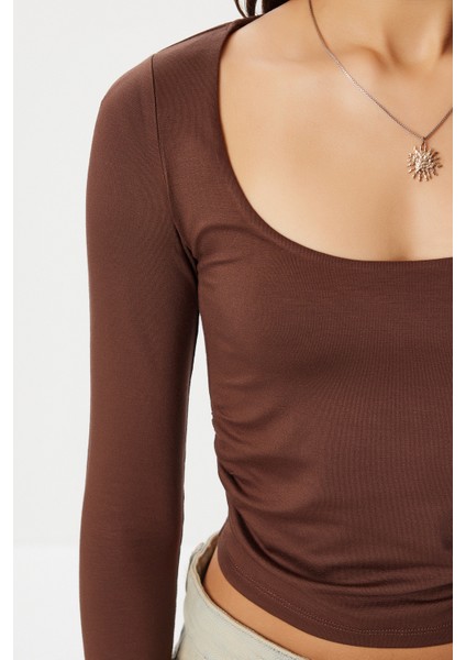 Büzgülü Crop Örme Bluz LUB0267 Kahverengi fırsatları