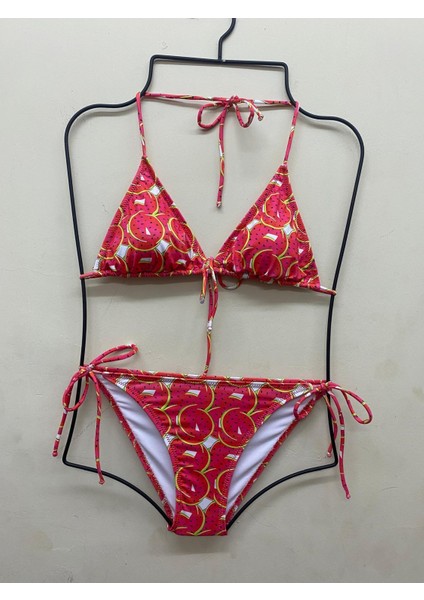 Kadın Likralı Yandan Boyundan Bağlamalı Şık Ipli Üçgen Bikini Takım